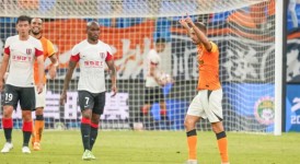 切尔西比肩巅峰利物浦，英格兰晋级前景光明，图赫尔小步快跑没错