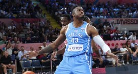 勇士队新赛季迎39岁老将加盟，死亡五老阵容升级，库明加争议渐息